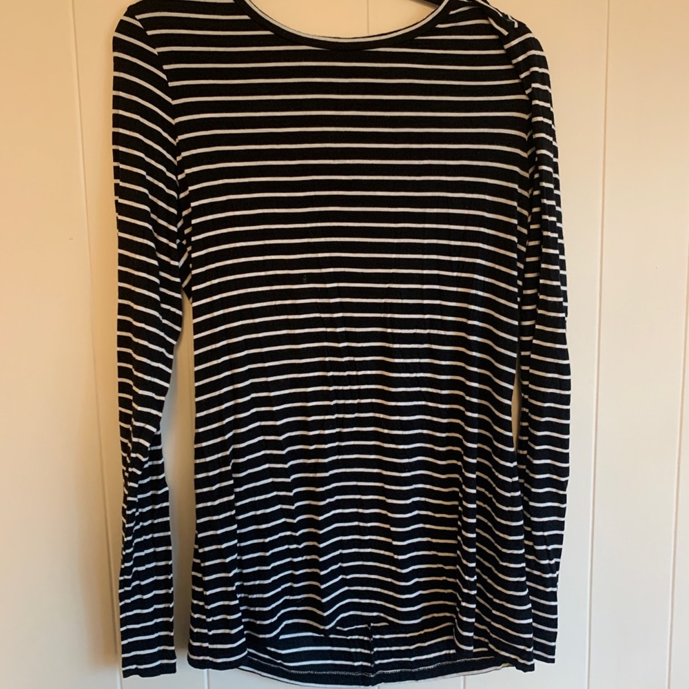CLEARANCE Black and white striped tissue tee